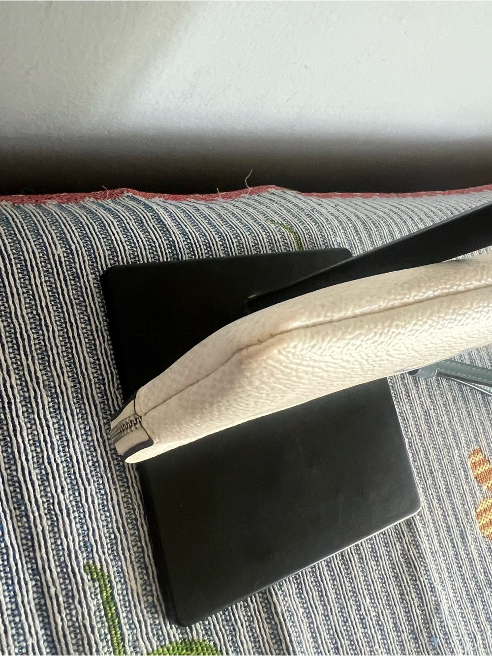 Coach New York Cream Wristlet with Blue Logo 2024 - Picture 7 of 9